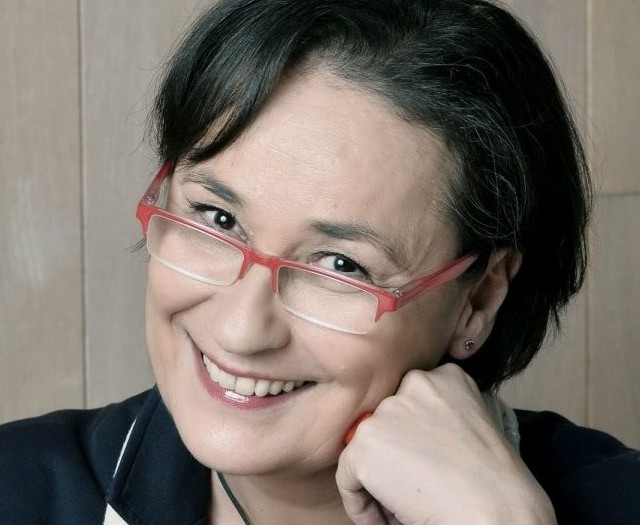 Ráckevei Anna: „Egy jó vers mindenkit megszólít”